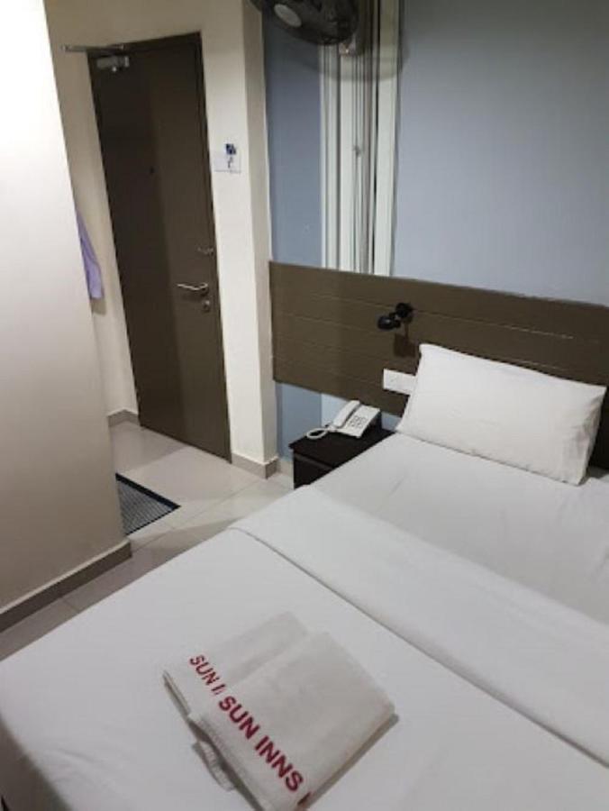 קואלה לומפור Sun Inns Hotel Kepong Near Hospital Sungai Buloh מראה חיצוני תמונה